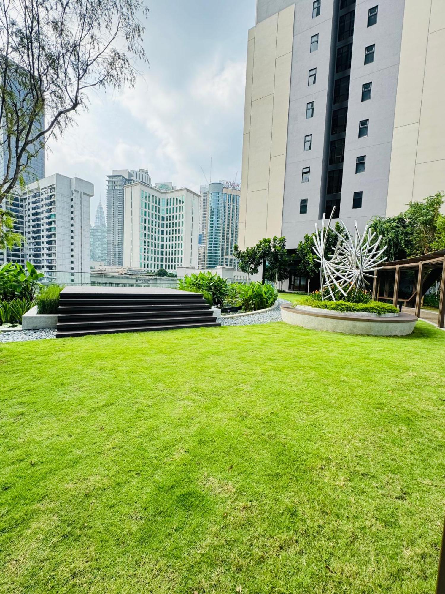 Axon Suite Premium Kl Kuala Lumpur Esterno foto