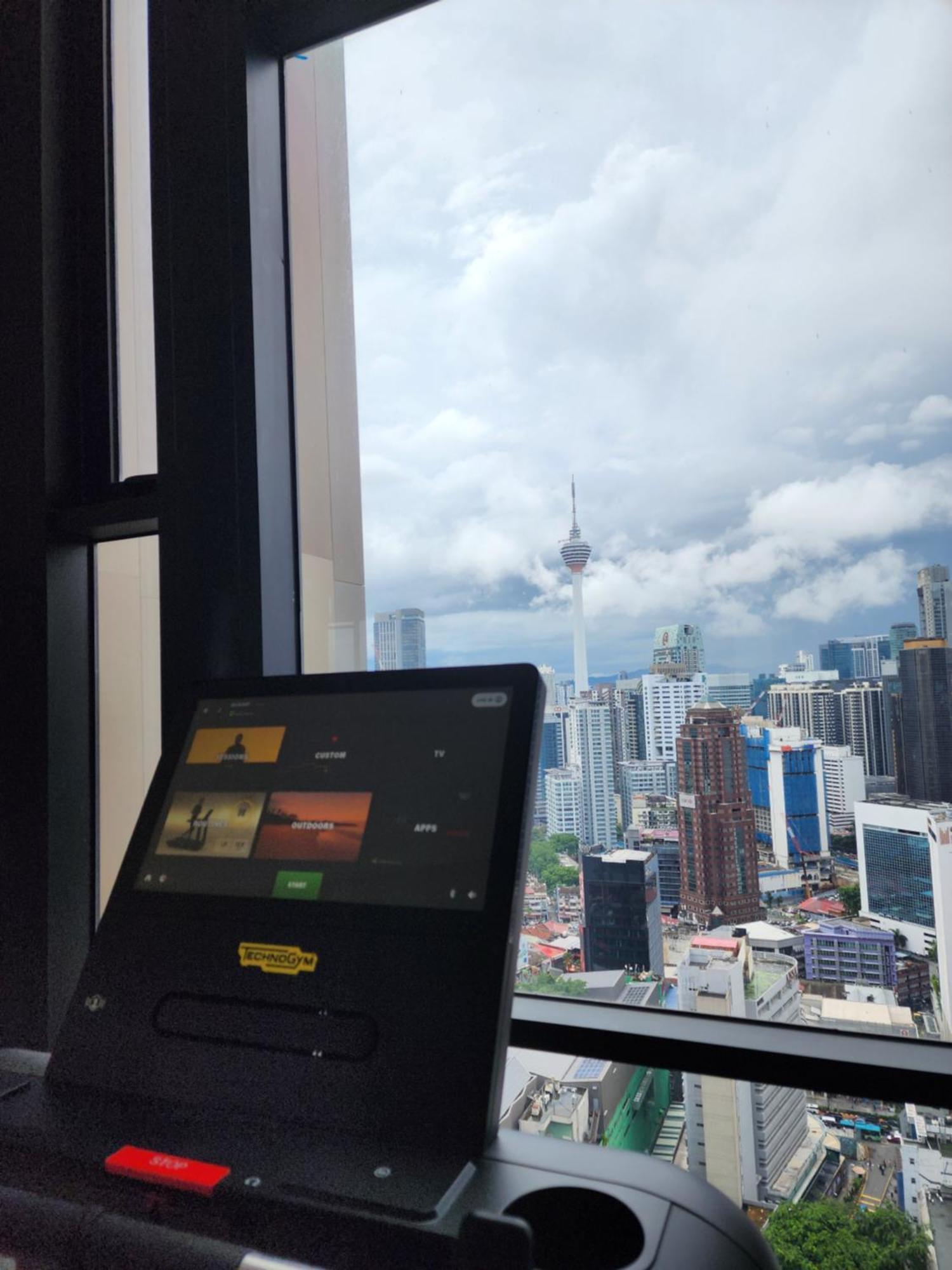 Axon Suite Premium Kl Kuala Lumpur Esterno foto