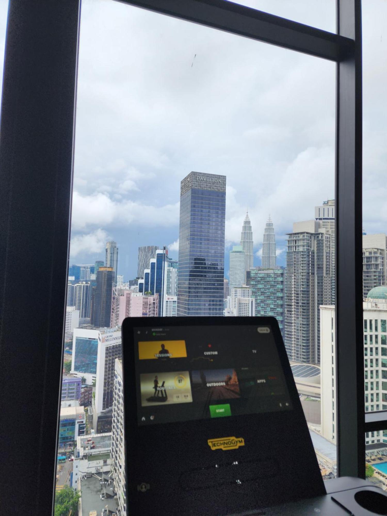 Axon Suite Premium Kl Kuala Lumpur Esterno foto